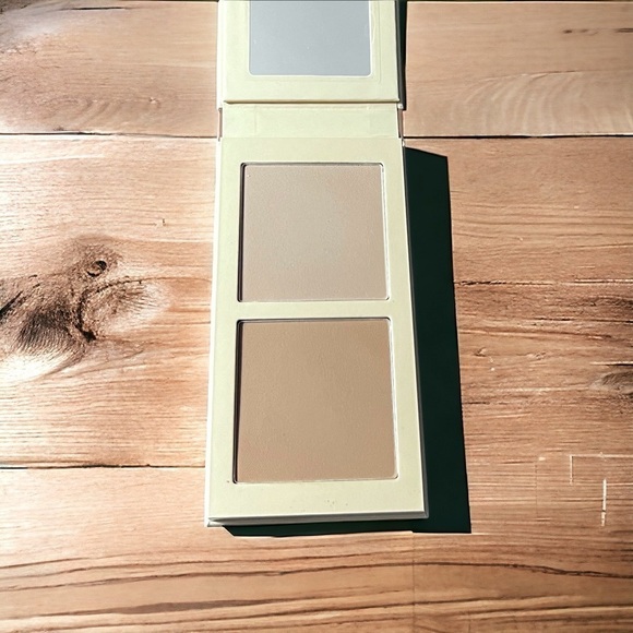 Juvia’s Place - Bronzed Duo - Light - NWOT - Picture 1 of 3